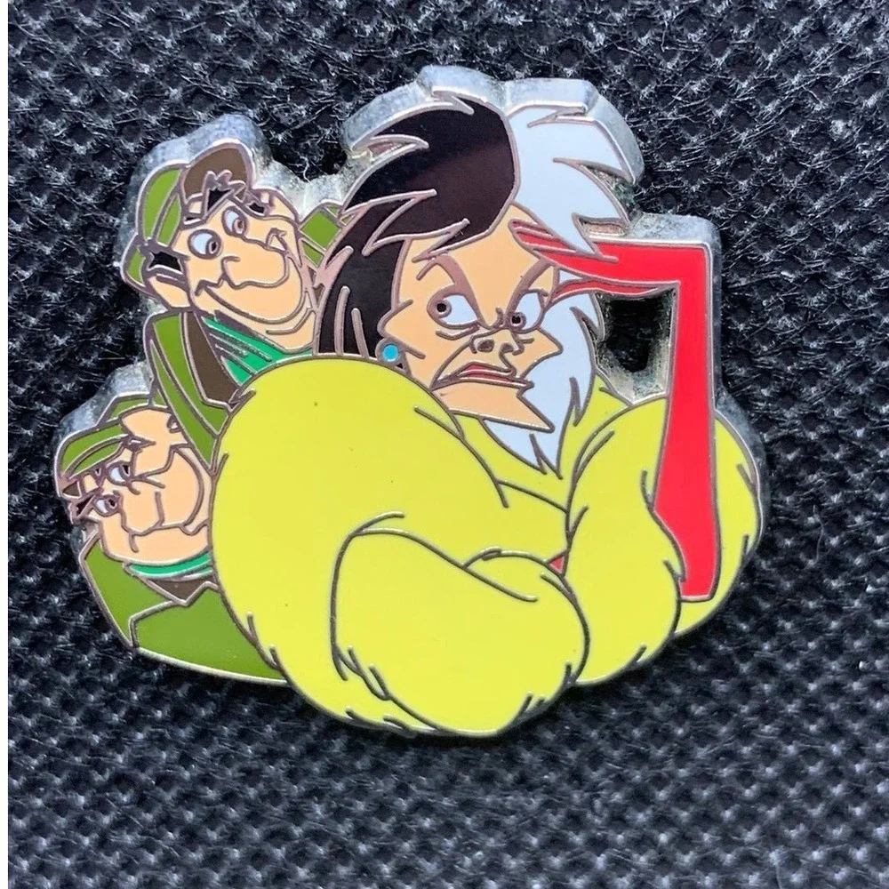 2010 Cruella De Vil Disney Villains Sidekicks Trading Pin Villains Booster